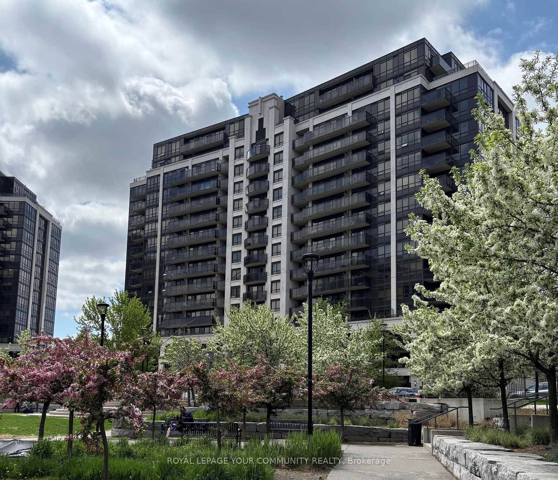 Welcome to MetroPlace Condos.