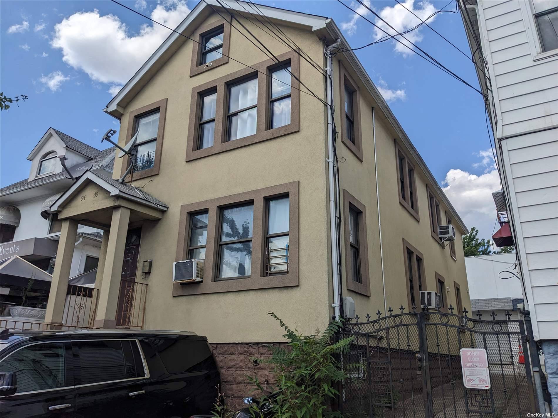 Property featuring residential R5 and commercial zoning C2 2.