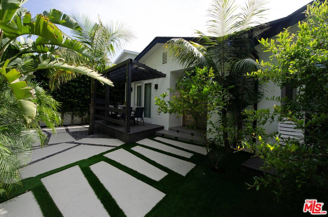 355 S SYCAMORE AVE 4BR Hancock Park La