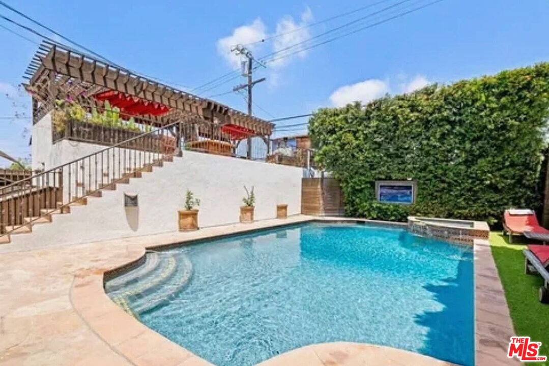 8283  W 4th St 3BR Beverly Grove La