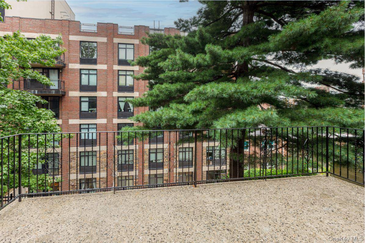 Two Fully Renovated 3 Bedroom Rental Apartments in Central Riverdale Prime Location !