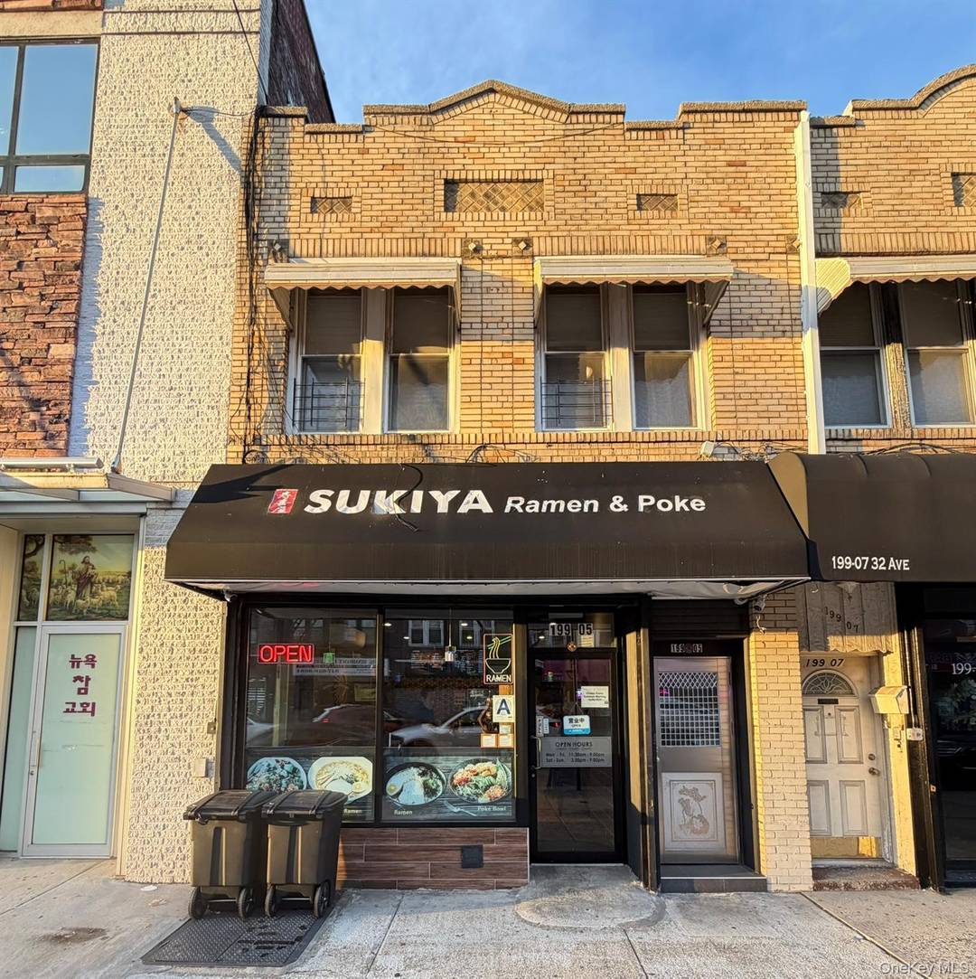 Welcome to this beautiful mixed use property in Flushing.