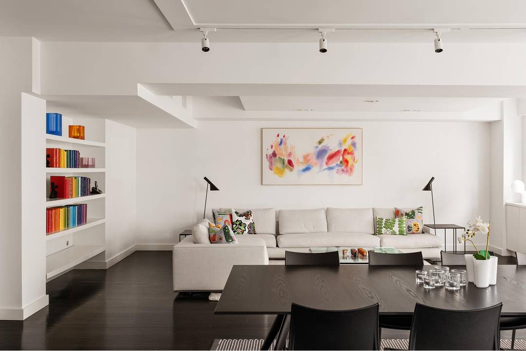 INTRODUCING AN EKLUNDGOMES TEAM EXCLUSIVE AT DOUGLAS ELLIMAN.