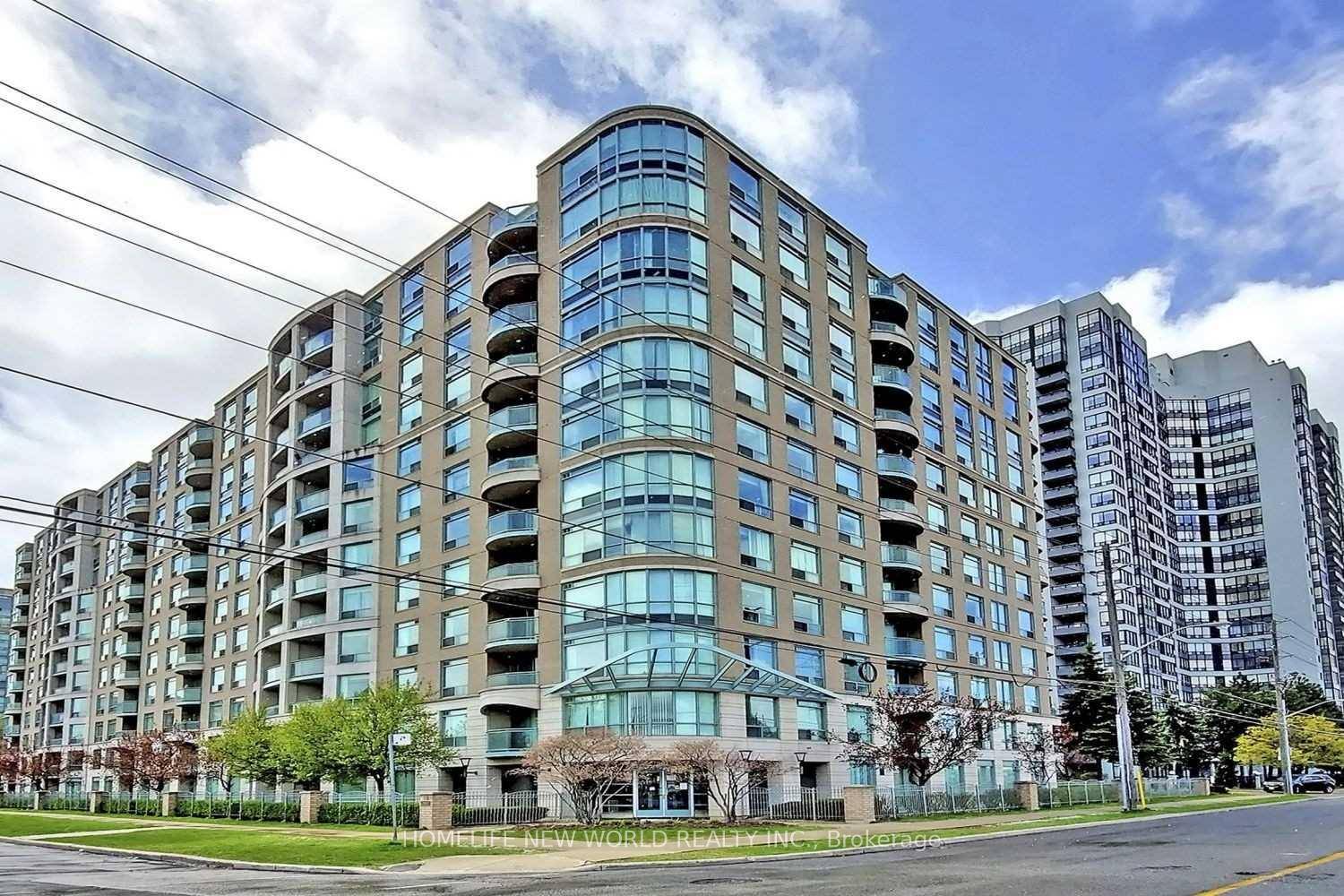 Two Bedroom Penthouse At Yonge Finch Community.