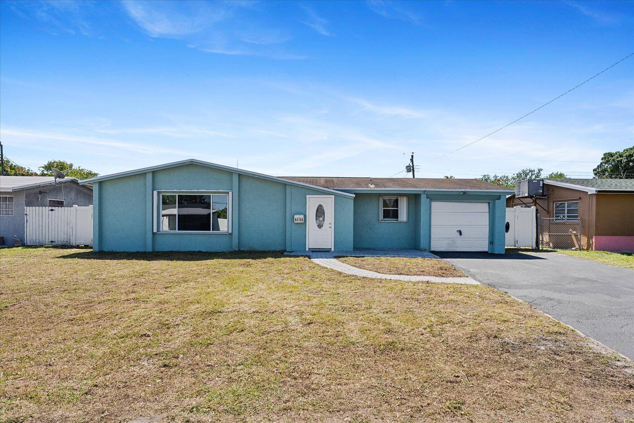 Price Improvement, YOU CAN Homstead and it's Completely RENOVATED and move in ready, this stunning 5 bedroom, 3 bath home in Hollywood, Florida, is a dream come true !