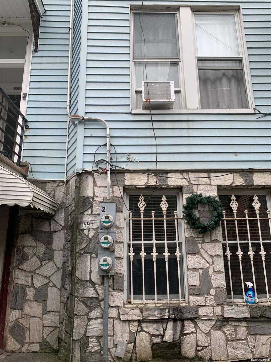 Greene Avenue Bushwick, NY Spacious two family home featuring 6 bedrooms and 3 full bathrooms.