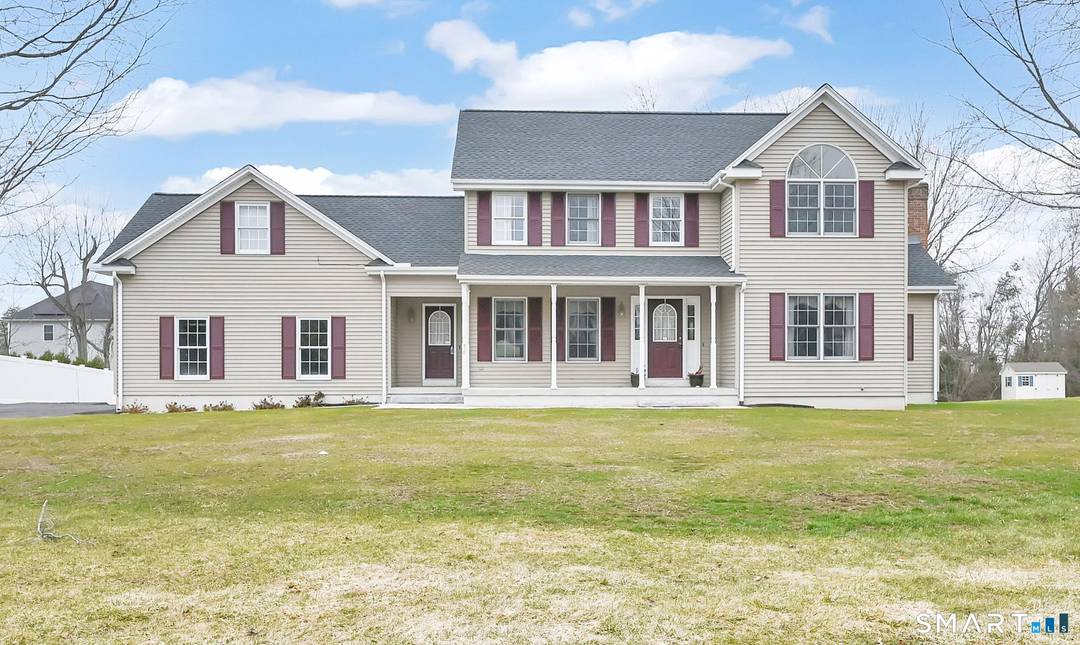 Phenomenal DEMING ESTATES neighborhood location for this open, bright, and inviting 4 5 bedroom, 3 1 2 bath colonial home with BRAND NEW FOUNDATION.