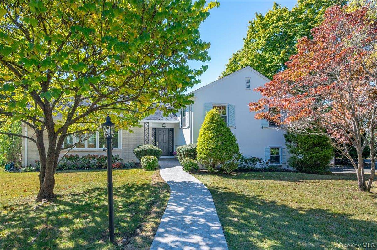 Step into a fully reimagined residence in the heart of Elmsmere Estates !