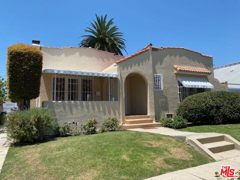 533 N Norton Ave 2BR Mid Wilshire La