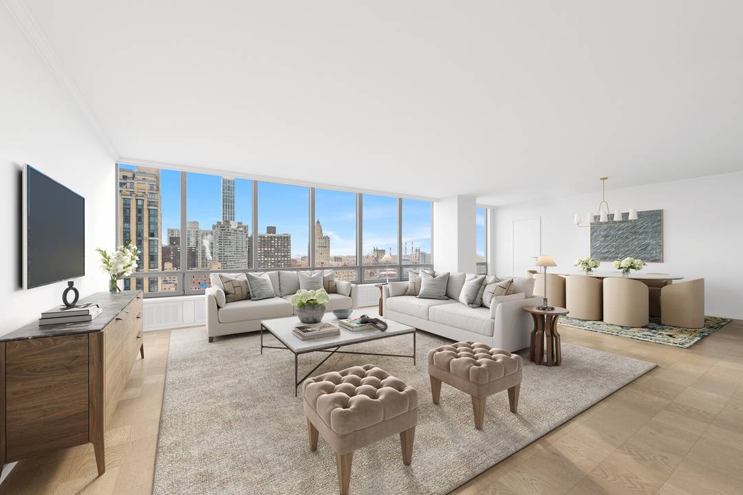 This high floor duplex at 860 United Nations Plaza offers open northern views and the rare opportunity to create a custom residence with significant scale in a premier full service ...