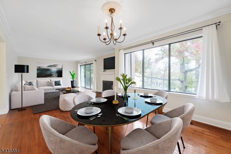 Spacious 3 bedroom townhouse end unit with 2.