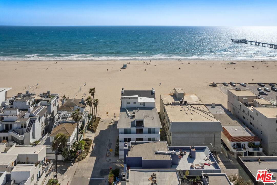 1 Driftwood St 1BR Marina Del Rey La
