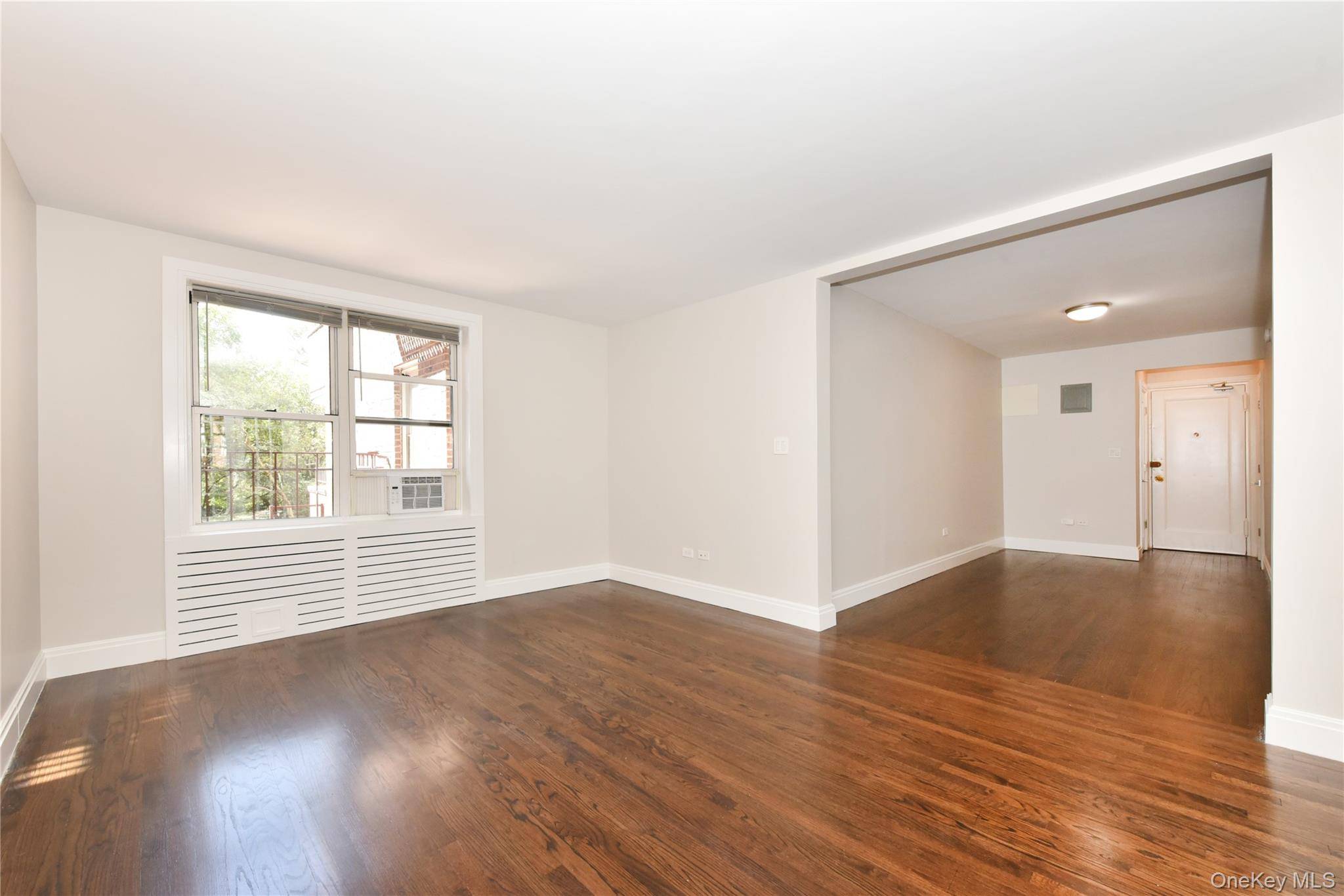 Move In Ready amp ; Picture Perfect !
