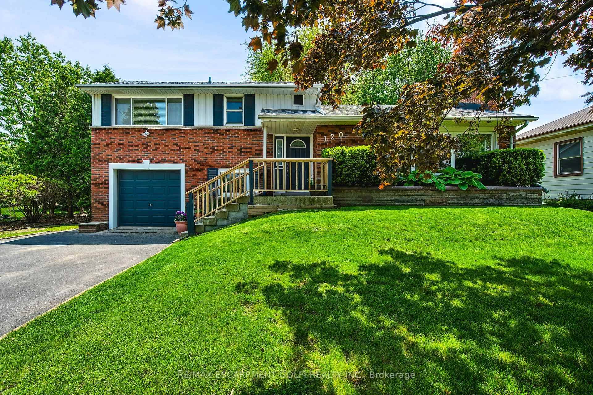 Welcome to 120 June St, Hamilton Perfectly positioned on a rare 72 x 163 ft lot in Hamilton's desirable Central Mountain, this updated 1500 sq ft sidesplit offers the space, ...