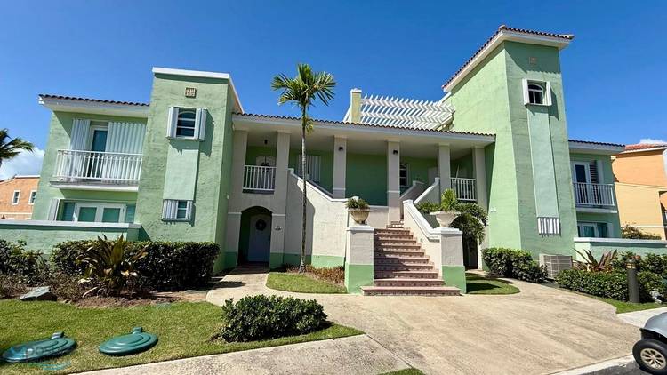 AV CANDELERO Apartment Humacao