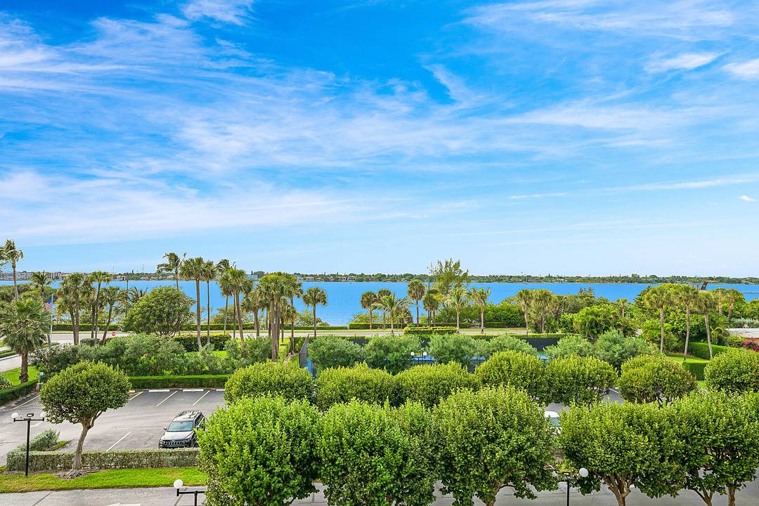 Enjoy sweeping Intracoastal views that extend to the ocean from this immaculate 3 bedroom, 2.