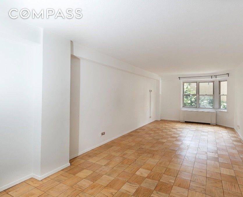 Spacious and pin drop quiet 1 bedroom now available for sale in the heart of Lenox Hill.