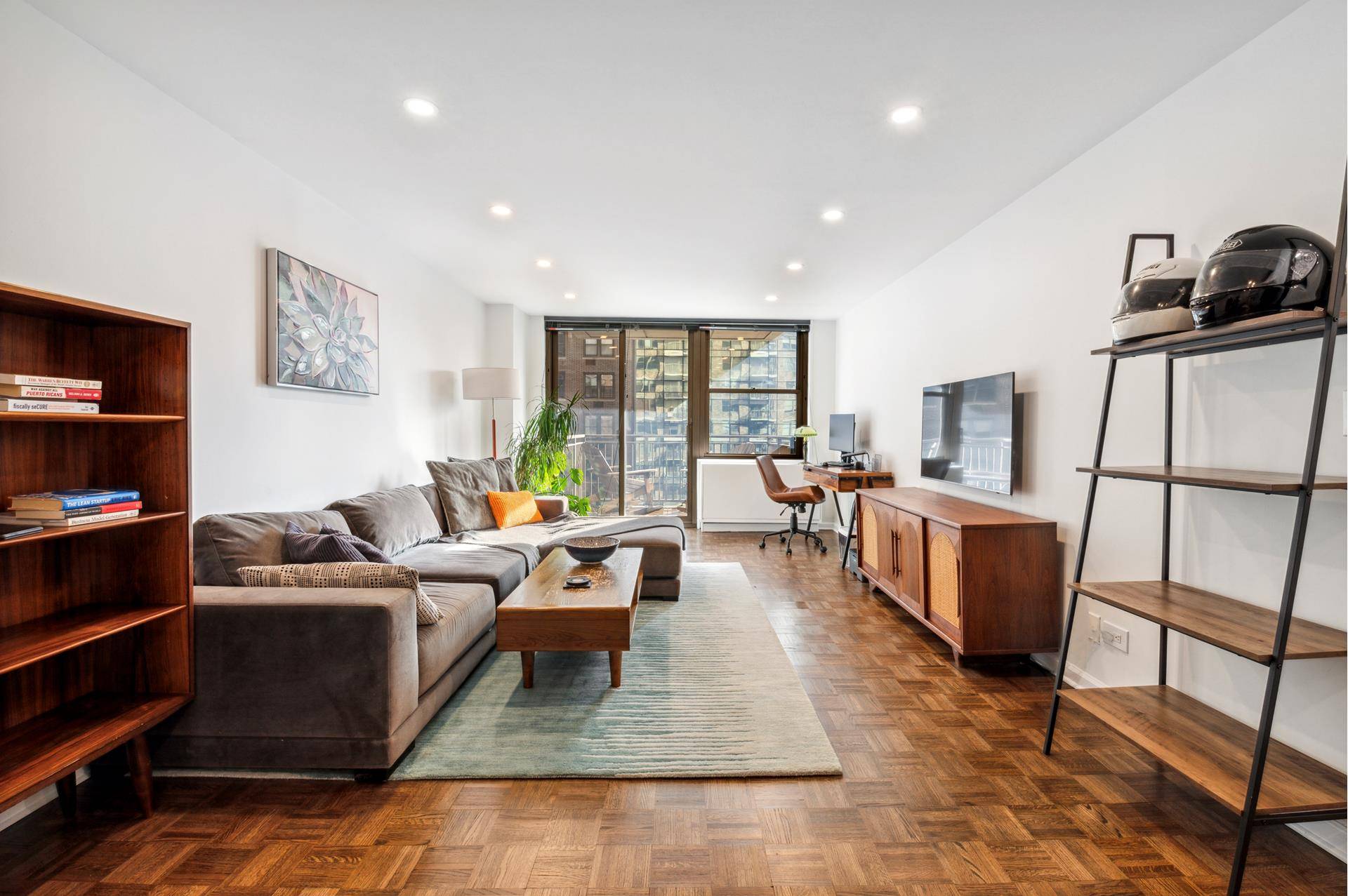 Located in the heart of the Upper East Side, this newly renovated and light filled 1 bedroom, 1 bathroom home is the pinnacle of luxury living.