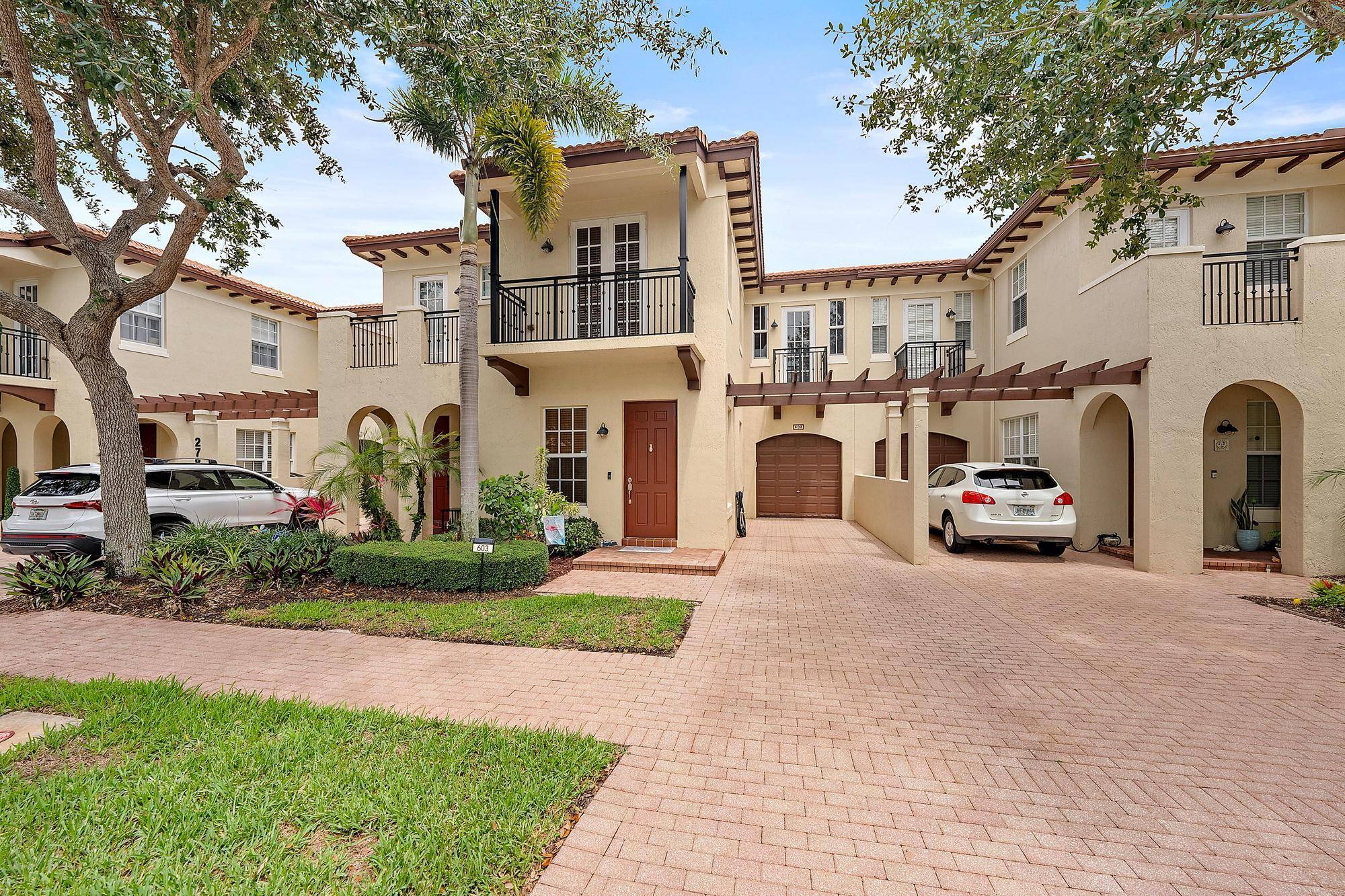 Don't miss this incredible opportunity to own the largest model in the sought after gated community of Ventura Greens !