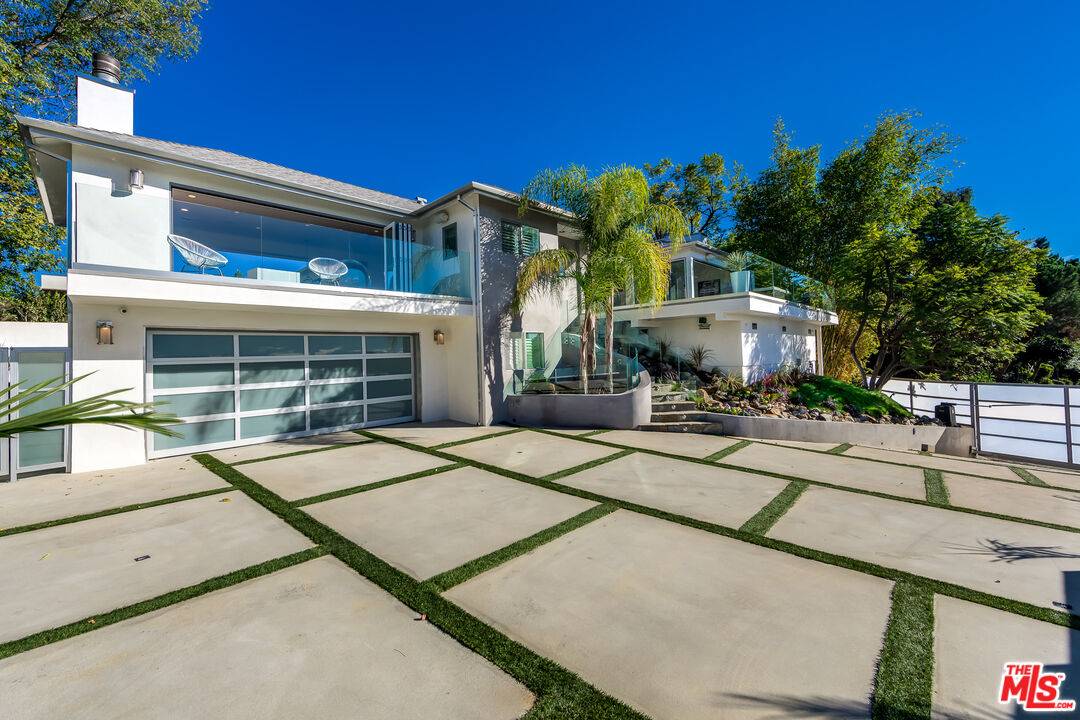 3490  Wonder View Pl 3BR Hollywood Hills East La