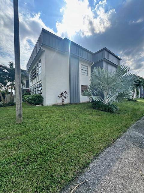 This is first floor corner unit Deluxe model overlooking the 18th hole golf course with gorgeous views.