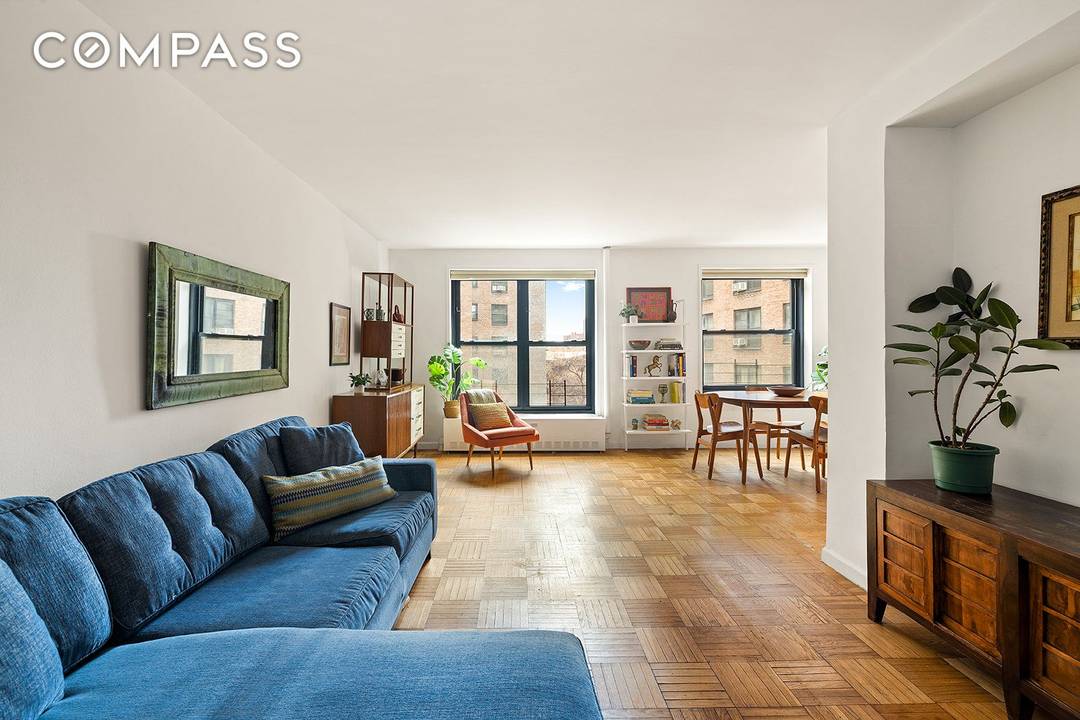 Welcome to Residence 6F in the Clinton Hill Co ops a true two bedroom home on the highly coveted F line.
