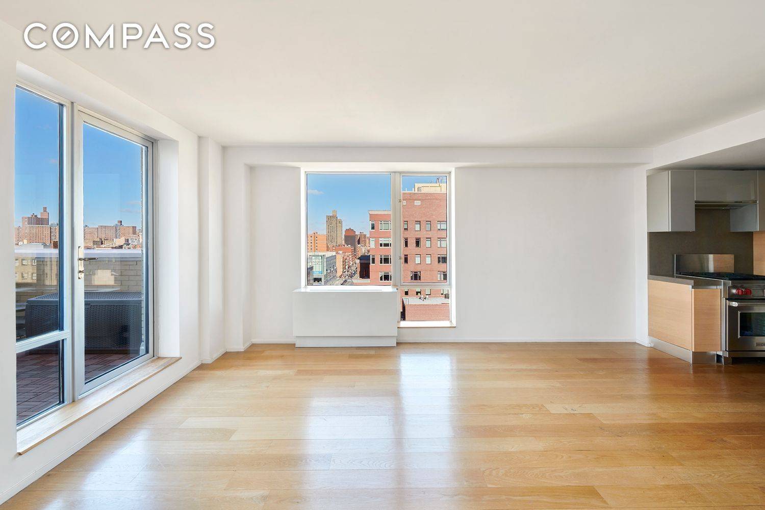 One Bedroom Corner Unit with Private Terrace off Living Room, Washer Dryer in Unit, and Low Monthlies This one bedroom corner unit sits on a high floor and features a ...