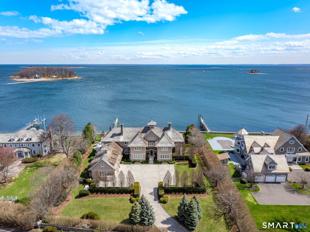 Rarely does an opportunity arise to own a home in the coastal enclave of Shorehaven, and 10 Shorehaven Road is a true masterpiece.