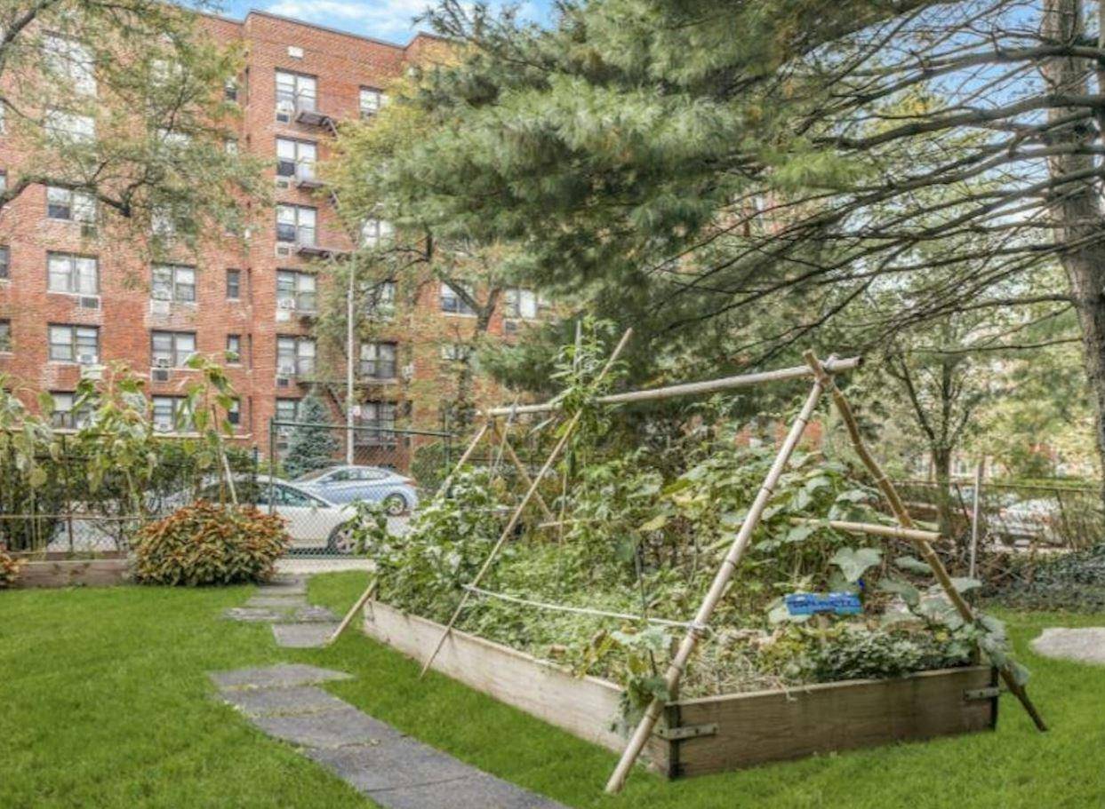 A rare opportunity to purchase a true, one of a kind, four bedroom apartment in the premier 3750 3850 Hudson Manor Terrace coop building.