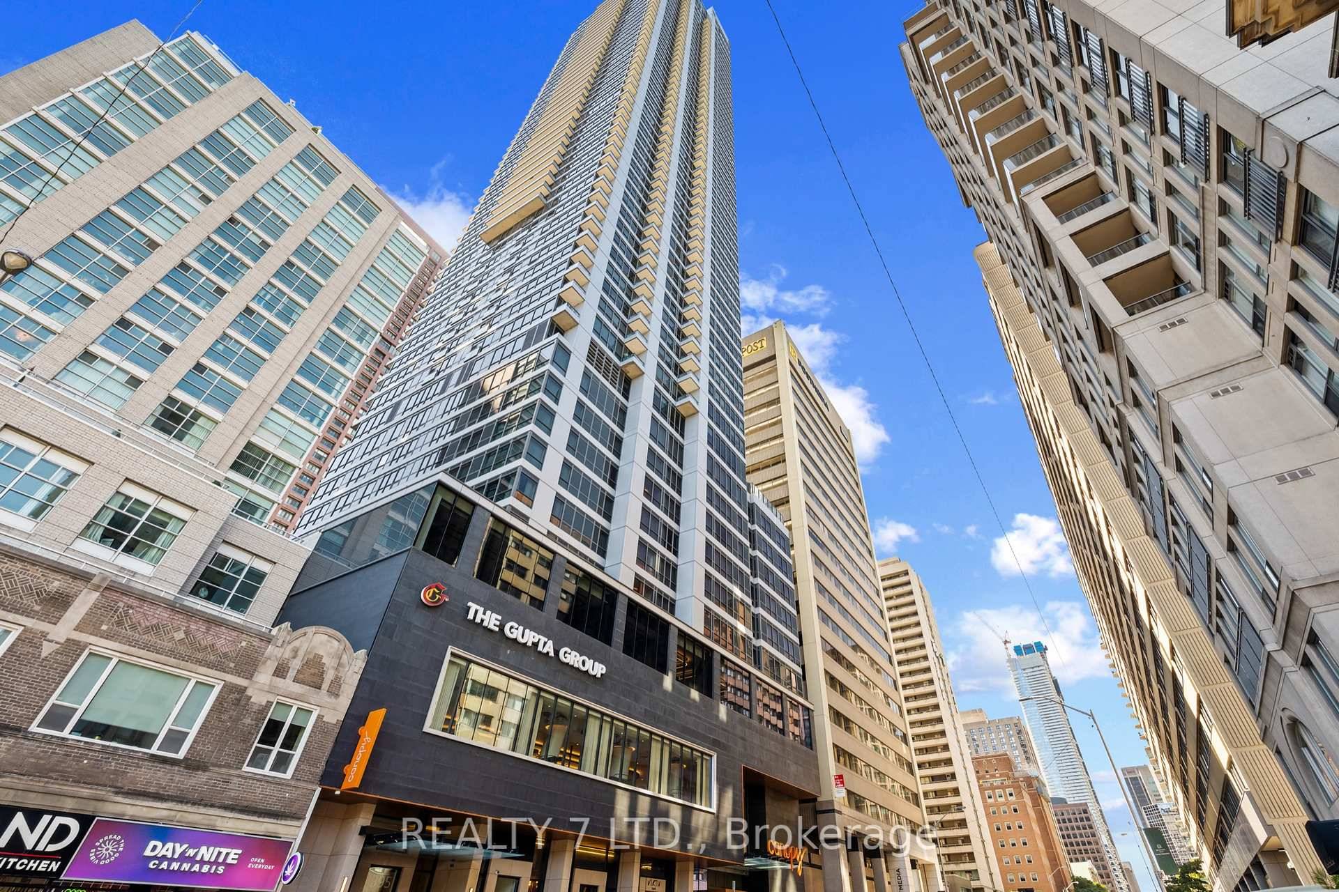Welcome to Rosedale on Bloor !