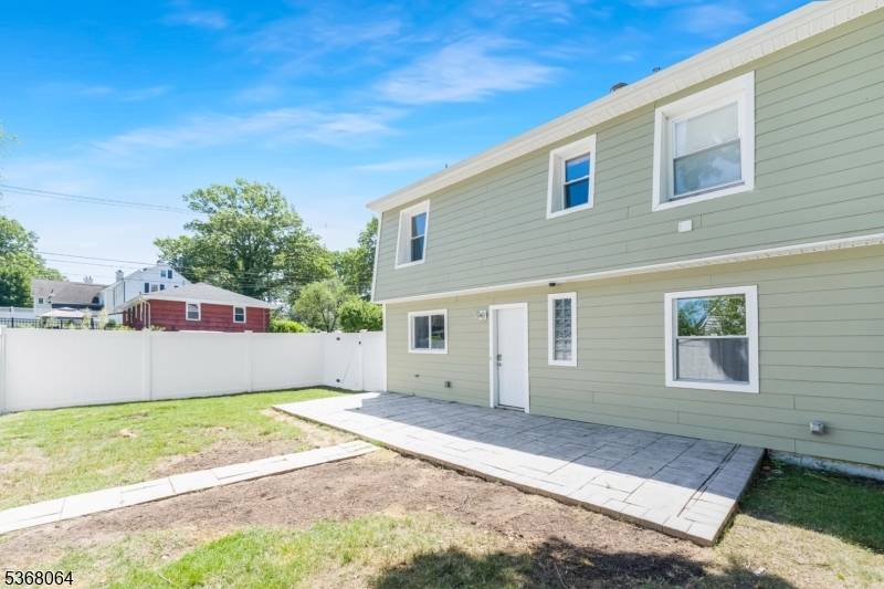 Discover this beautifully updated Colonial style home situated on a desirable corner 5, 000 square foot lot in the heart of Waldwick.