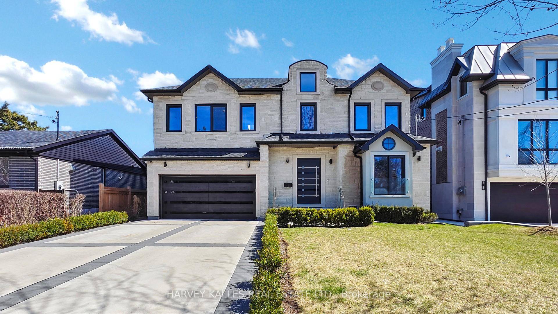Luxurious Custom Built Designer Home on a 60 Foot Lot Over 6, 075 Sq Ft of Living Space !