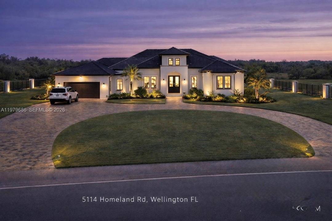 Rare opportunity to acquire a prime 5 acre development parcel in the desirable rural enclave of Lake Worth Beach.