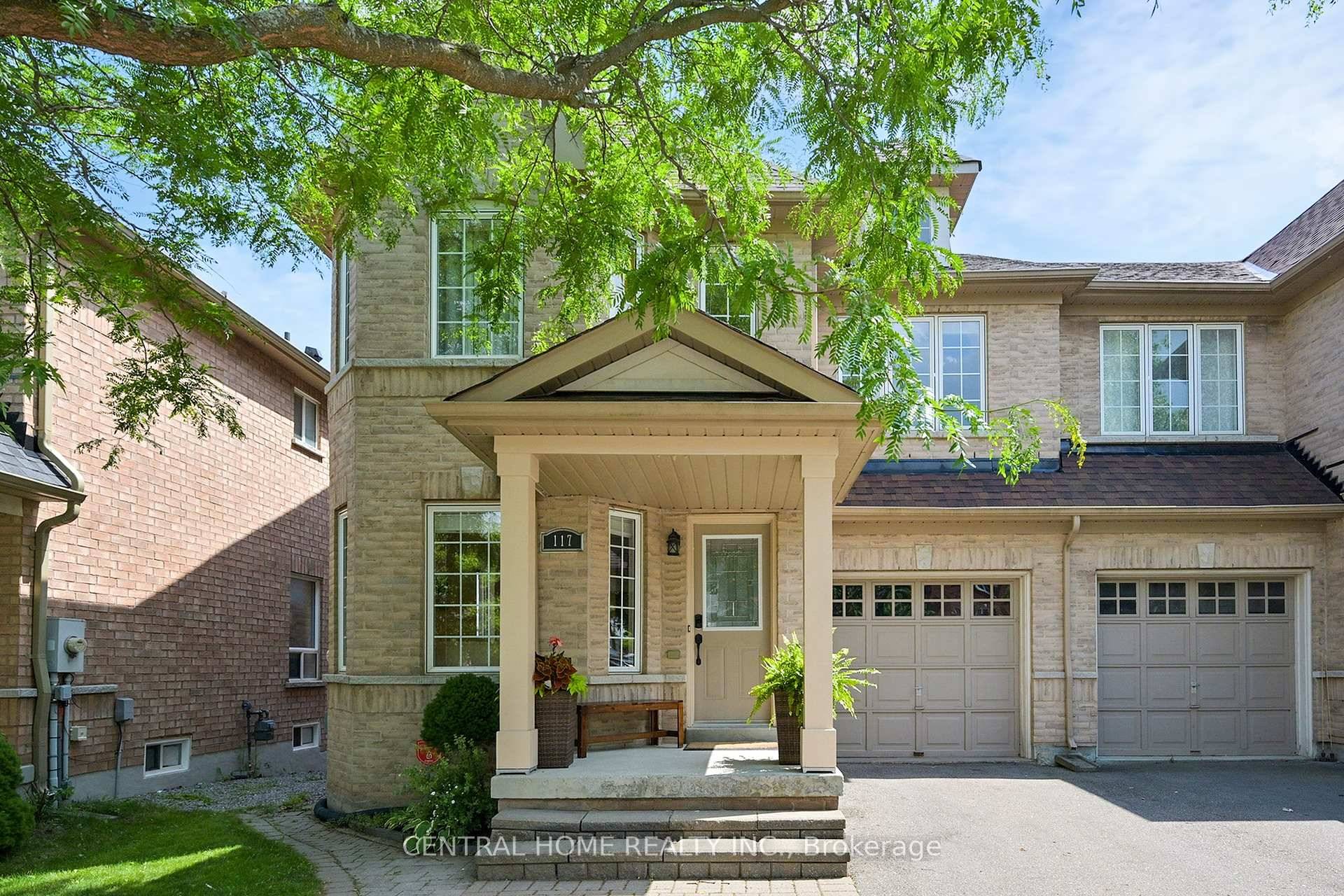 Bright and spacious home in the popular Woodland Hill community, with Upper Canada Mall at your fingertips.