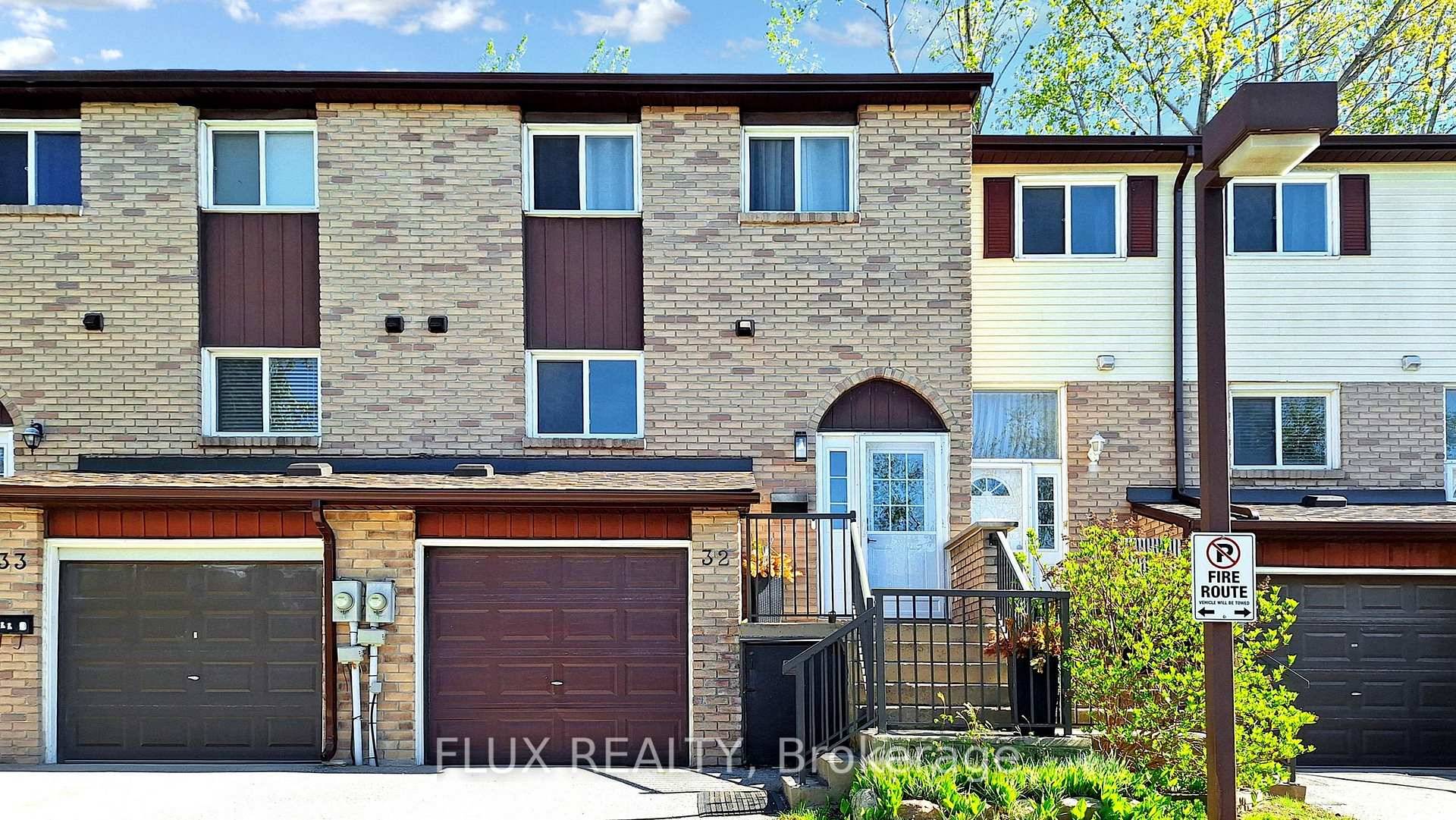 Step inside 32 52 Adelaide Street and experience a townhouse designed for modern living and effortless comfort.