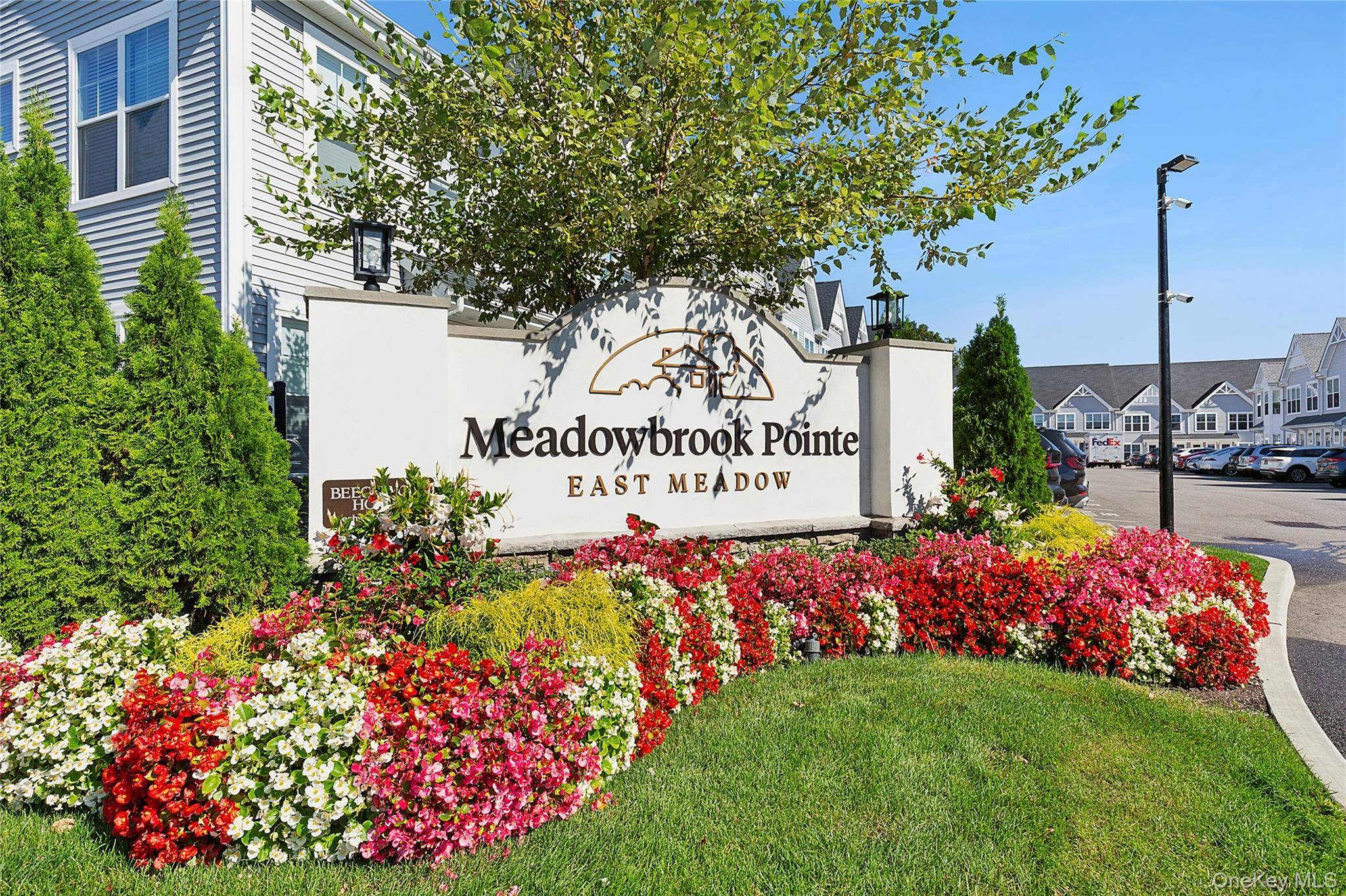 New to the market. This beautiful luxurious 62 condominium features 2 Bedrooms 3 full baths.