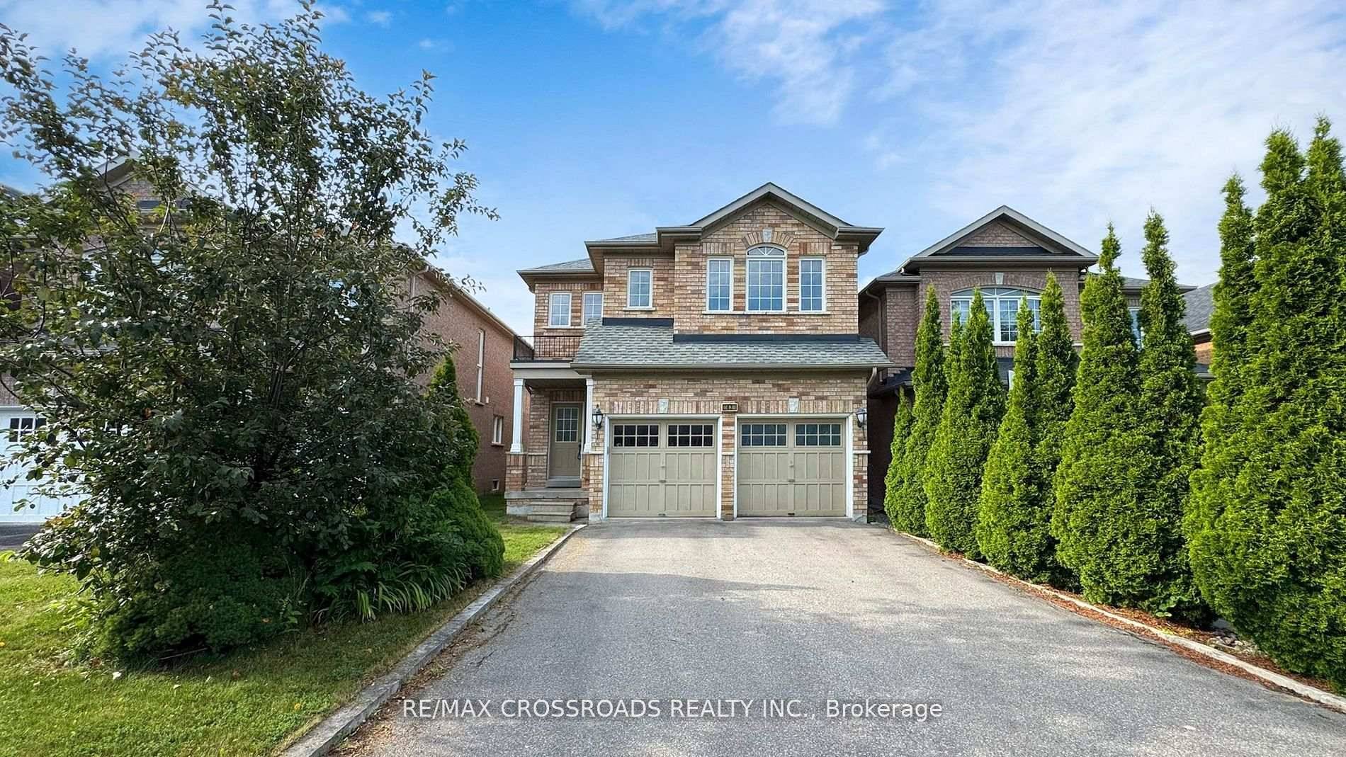 Charming, Move In Ready Home in Rouge Woods Ideal for Families !