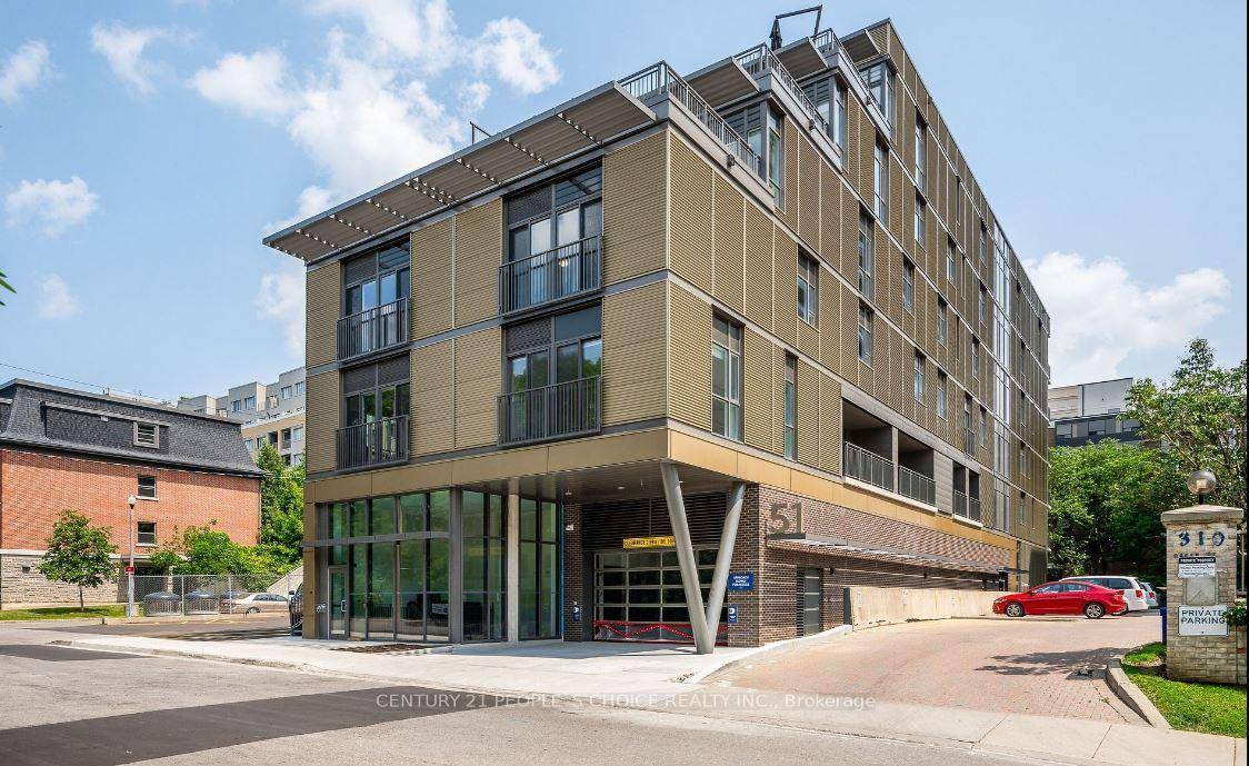 Location ! ! ! A contemporary gem in Downtown Kitchener's most desirable neighbourhood of Victoria Park, Next to Park Immaculate, Just one year Old Penthouse 2 bed Plus den and ...
