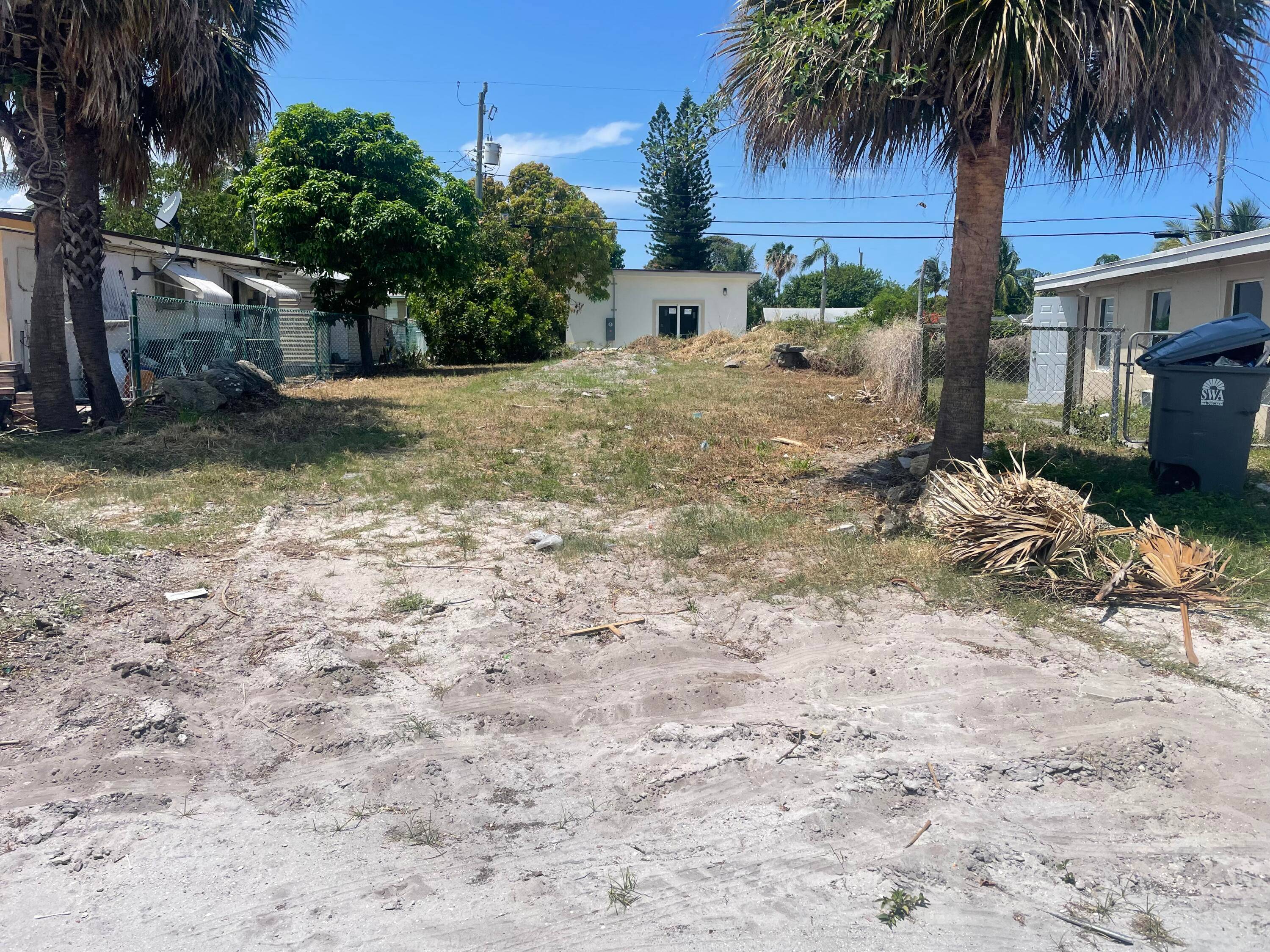 CLEAR LOT, PRIOR HOUSE ON PROPERTY SO IMPACT FEES TO BUILD SHOULD GET CREDIT