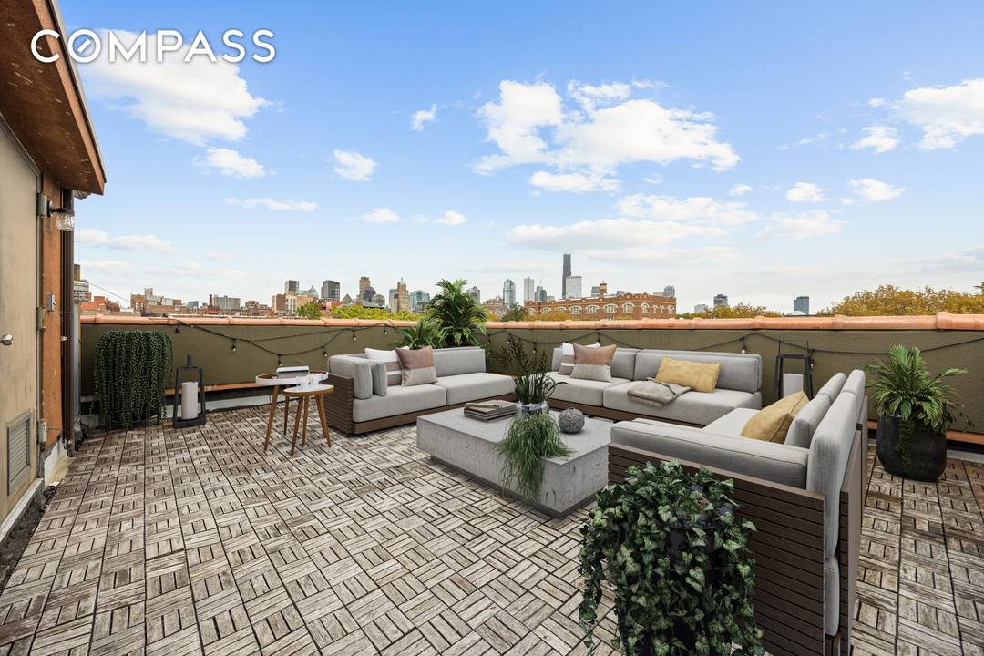 Discover a rare combination of expansive living, outdoor space and modern comforts in this sun drenched, full floor Cobble Hill condominium.
