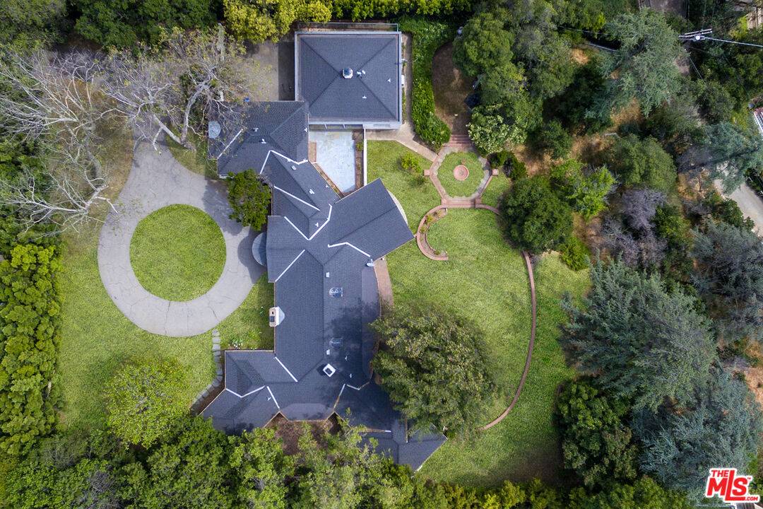 7   Oakmont Dr Brentwood La