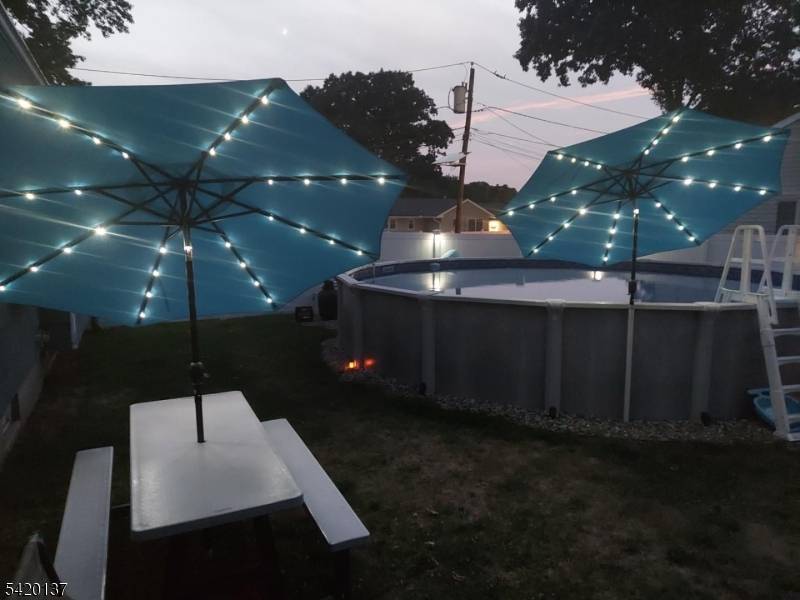 Situated on a corner lot, this well maintained and very much loved 3 bedroom Ranch offers a spacious layout with versatile living areas, including a kitchen with generous maple cabinetry ...