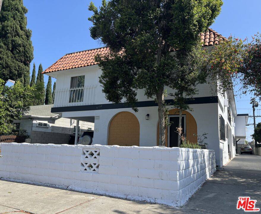 5732 Lexington Ave 8BR Hollywood La