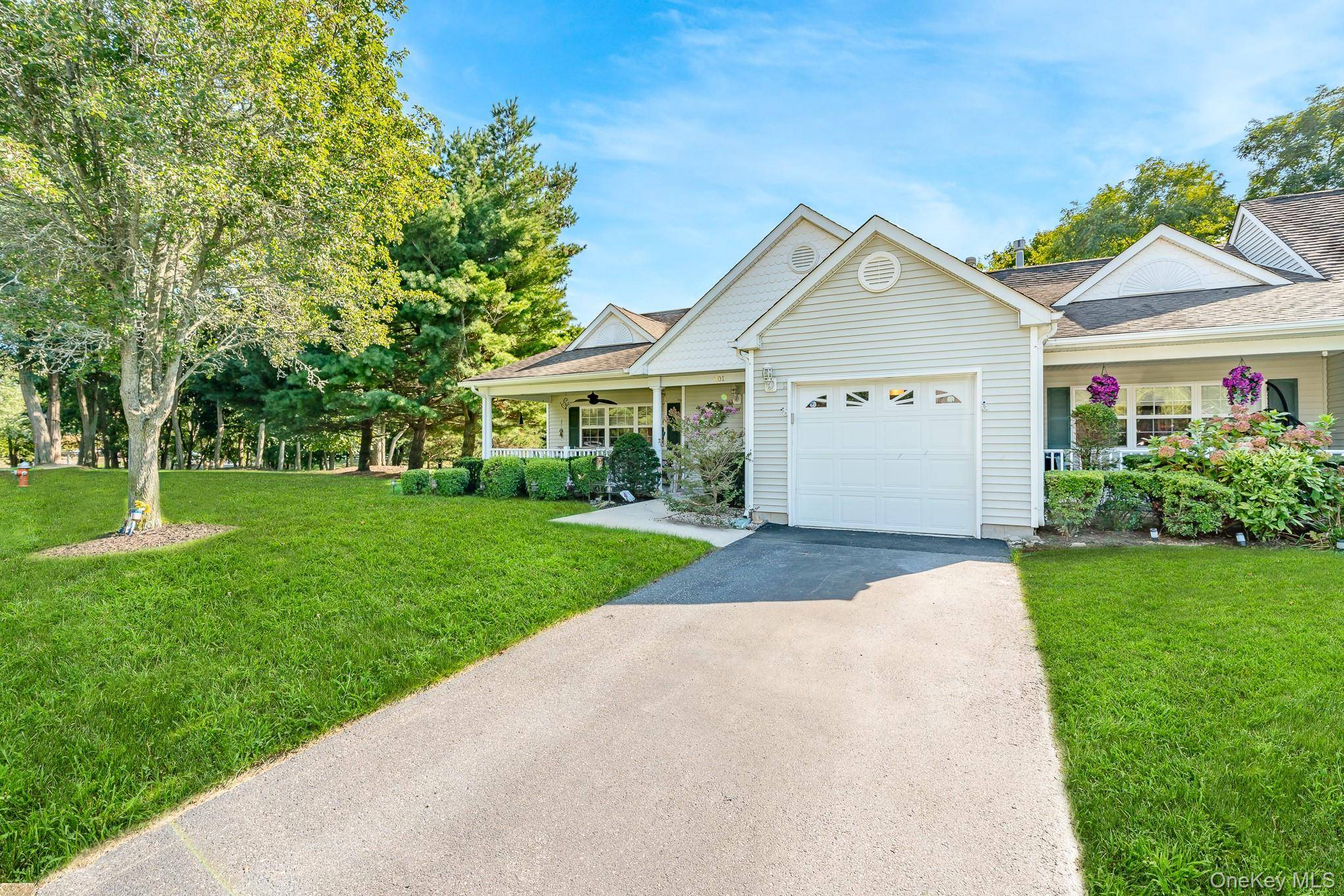 Welcome Home ! Sunken Pond Estates 55 Gated Community This end unit home features single level living in a 2 Bed 2 Bath, with a primary bedroom En suit, washer, ...