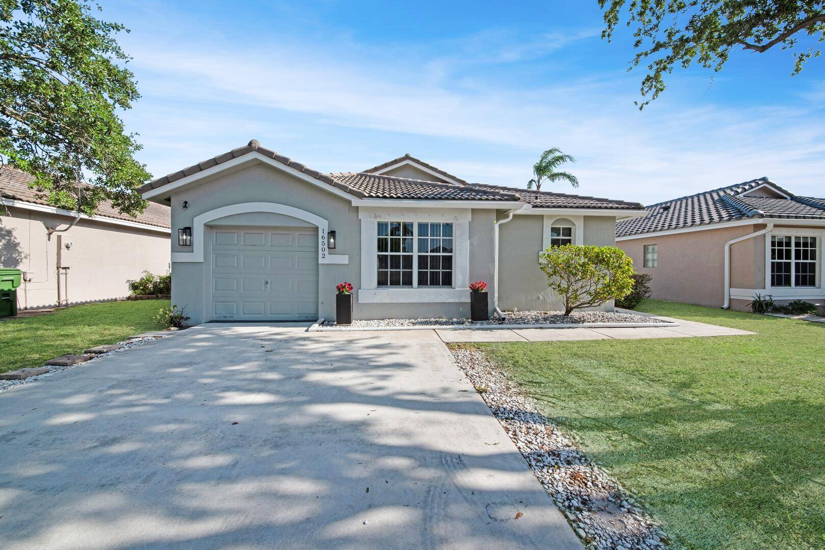 Discover comfort and style in this inviting 3 bedroom, 2 bath home located in the sought after Parkside at Spring Valley community.
