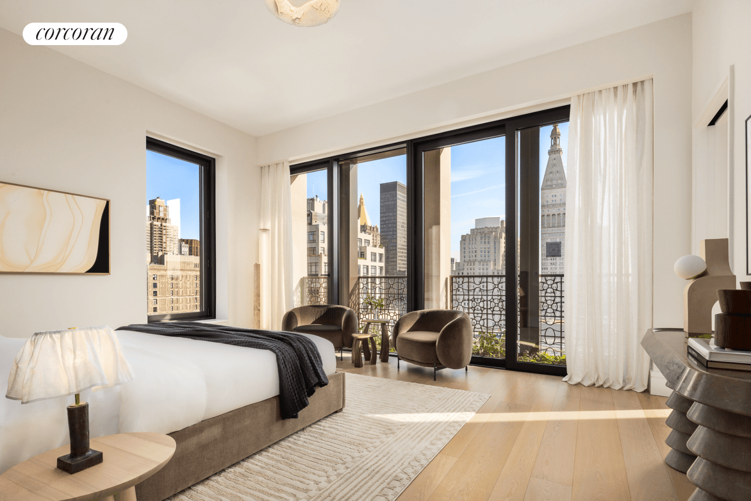 Penthouse 22, designed by COOKFOX Architects, encompasses a full floor with jaw dropping views in every direction including all of Downtown Manhattan, the Clocktower, the legendary Flatiron Building, and the ...