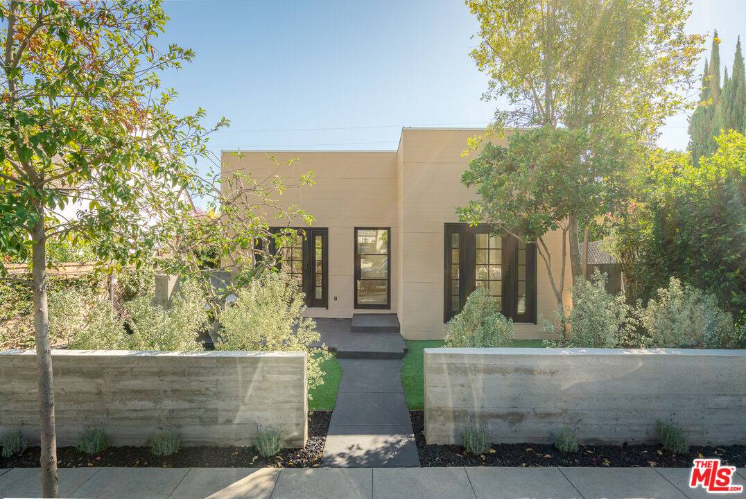 8956 Dicks St 3BR Sunset Strip La