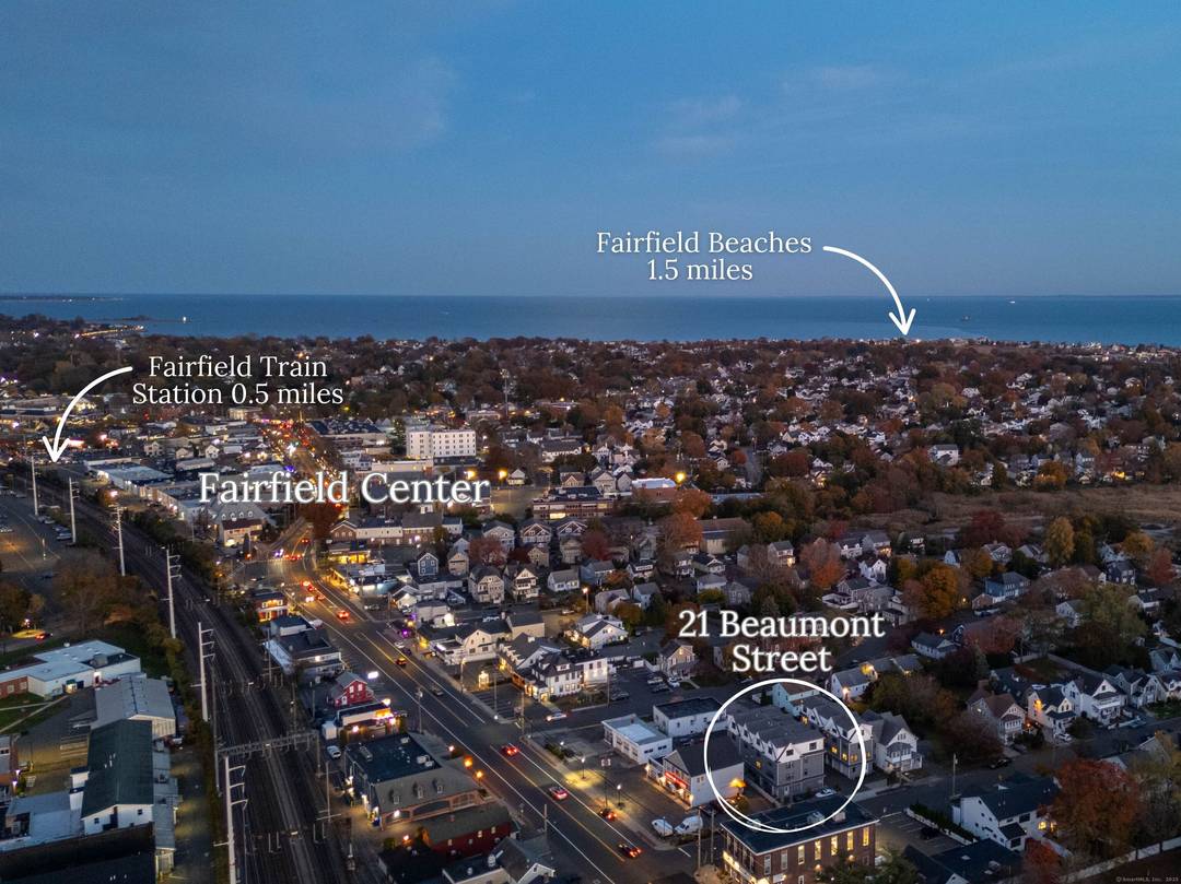 Luxury end unit 3 bedroom 3.