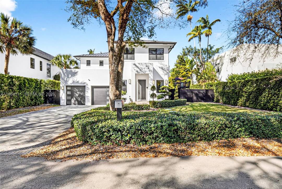 Located in the coveted High Pines, this fully renovated 5 bedroom, 4 bath residence delivers modern luxury in one of Miami s most sought after neighborhoods.