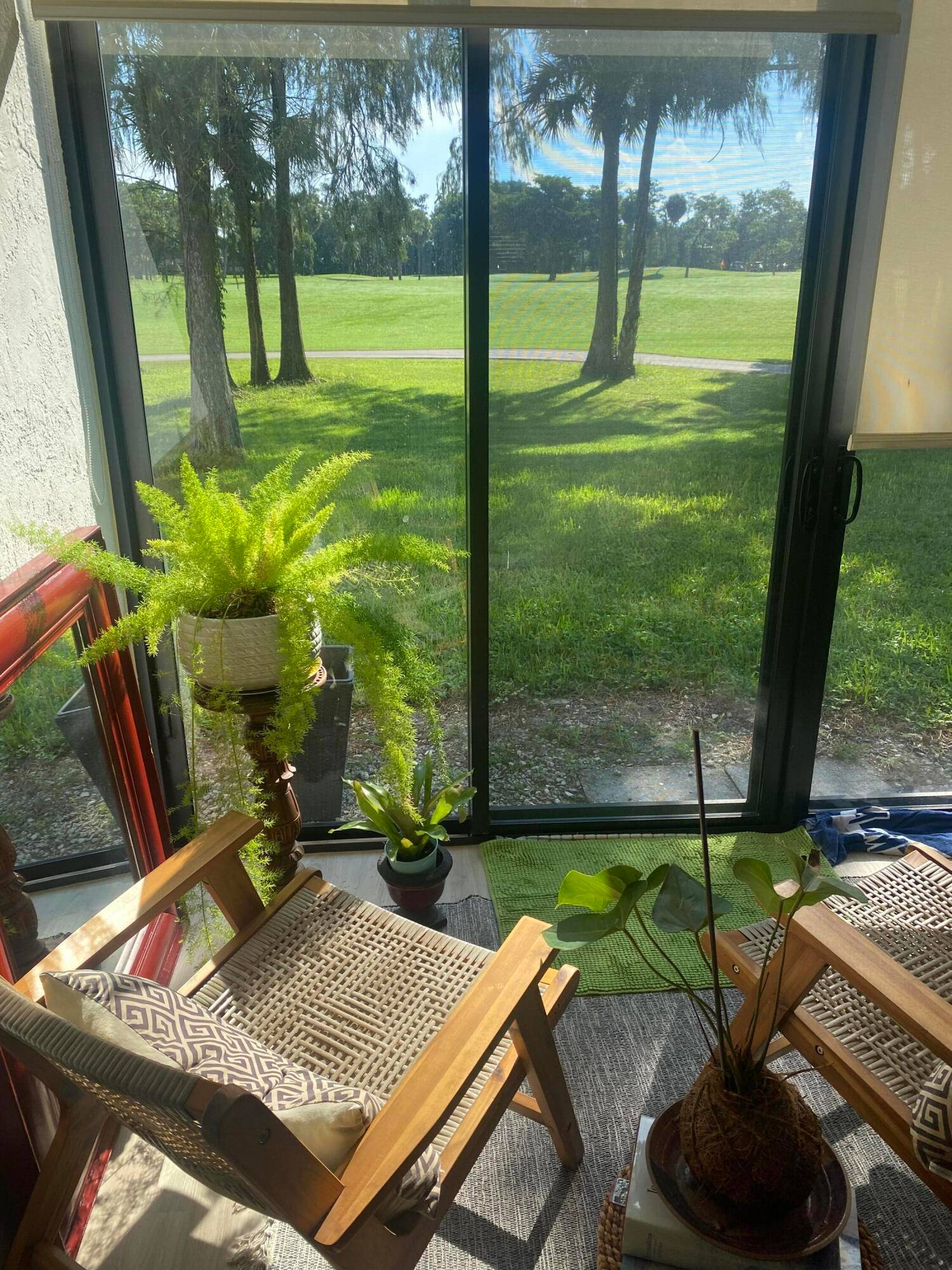 THIS IS A GREAT UNIT WITH SPECTACULAR GOLF VIEW, LOCATED AT VISTAS BOCA LAGO NEXT TO THE COUNTRY CLUB UNIQUE VIEW OF THE GOLF BY THE PATIO ENJOY THAT VIEW ...